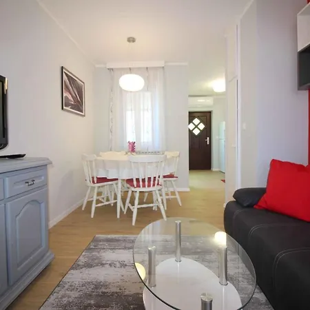 Apartman In Porec/istrien 10446 *
