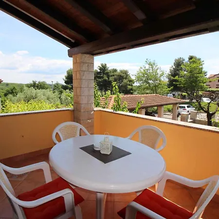 In Porec/istrien 10446 Apartman *