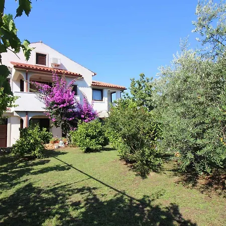 Апартаменти In - Istrien 10446 Пореч