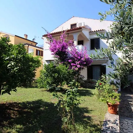 In Porec/istrien 10446 Apartment